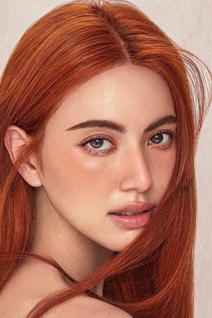 Davika Ho