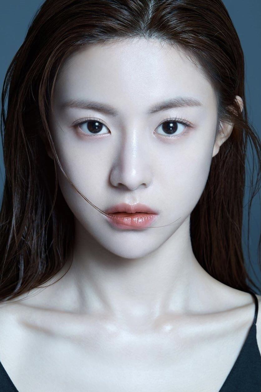 Go Youn Jung