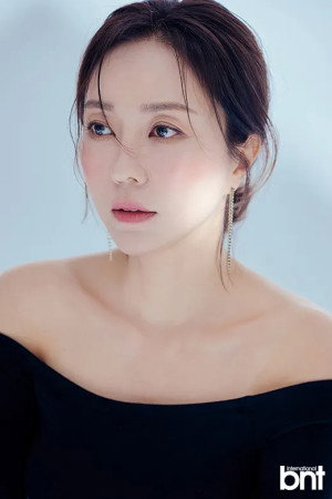 Jo Mi-ryung